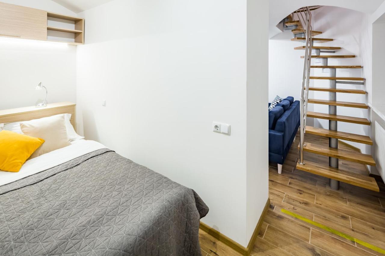 New Large 2 Bedroom In Lviv Historic Centre Exterior foto